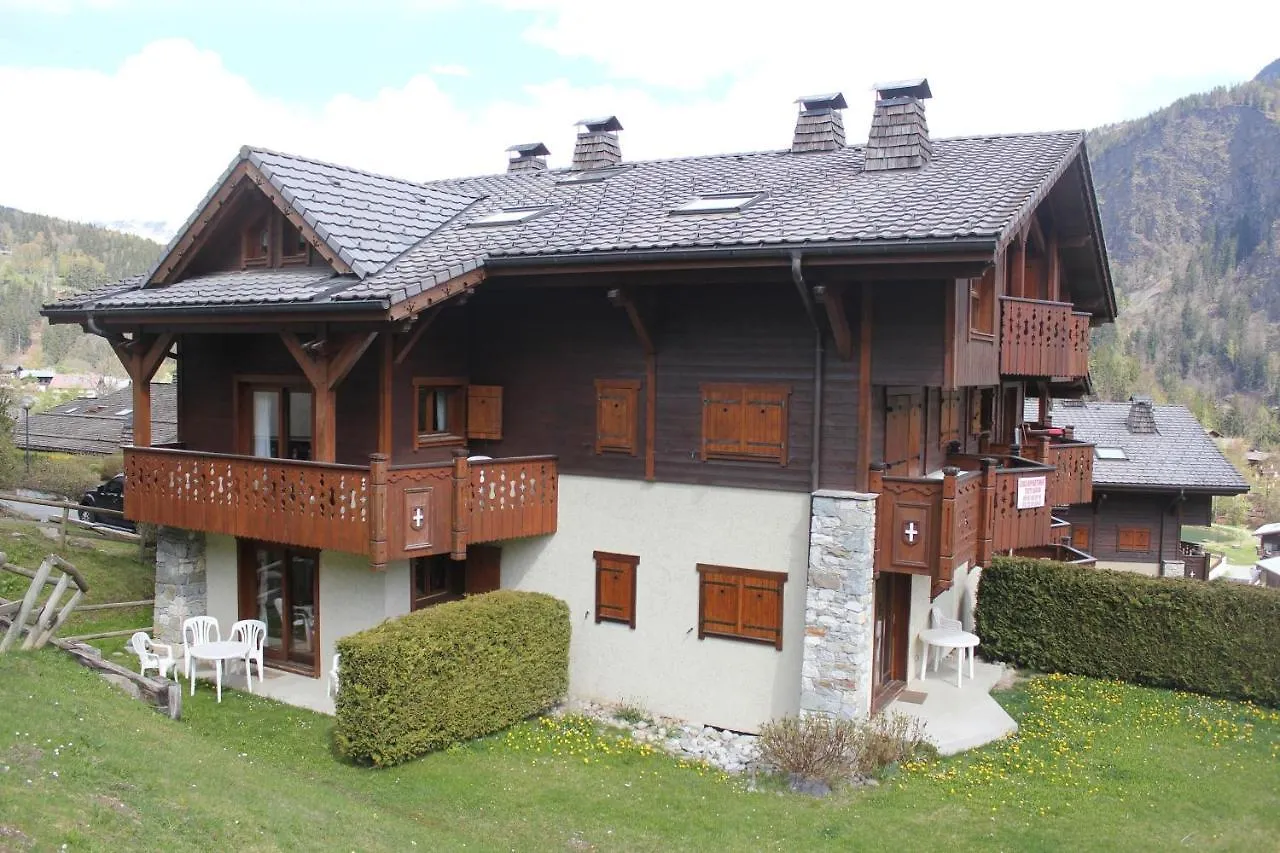 Appartement Chaleureux Les Houches 29 M² Piscine Partagee Apartment