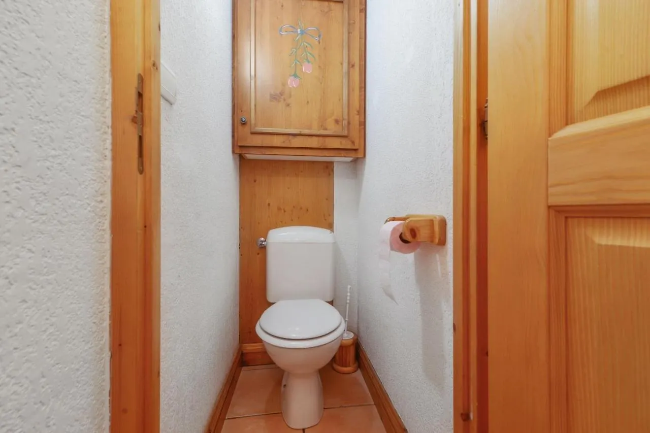 Appartement Chaleureux Les Houches 29 M² Piscine Partagee